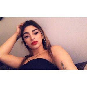 Meet your Posher, Salina